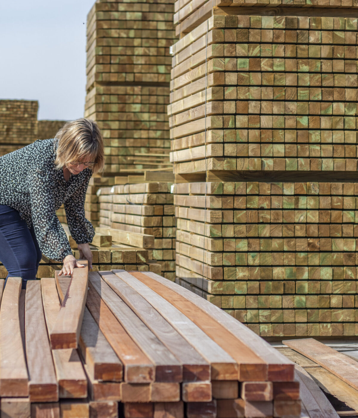 Houten planken opslag Houthandel Katasman